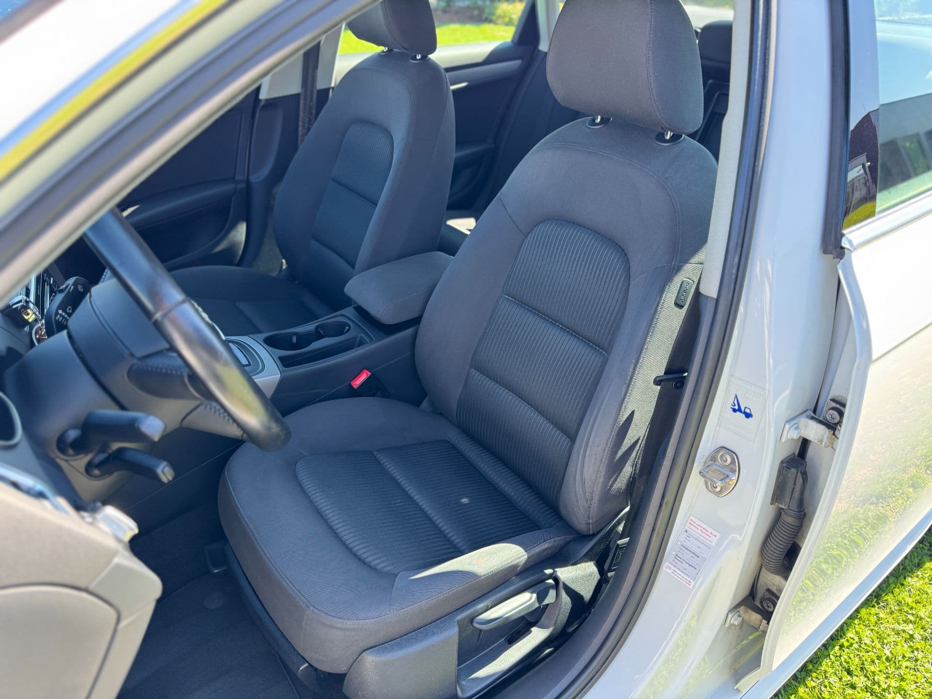 Audi A4 2,0 TDI DPF Limousine - Bild 13