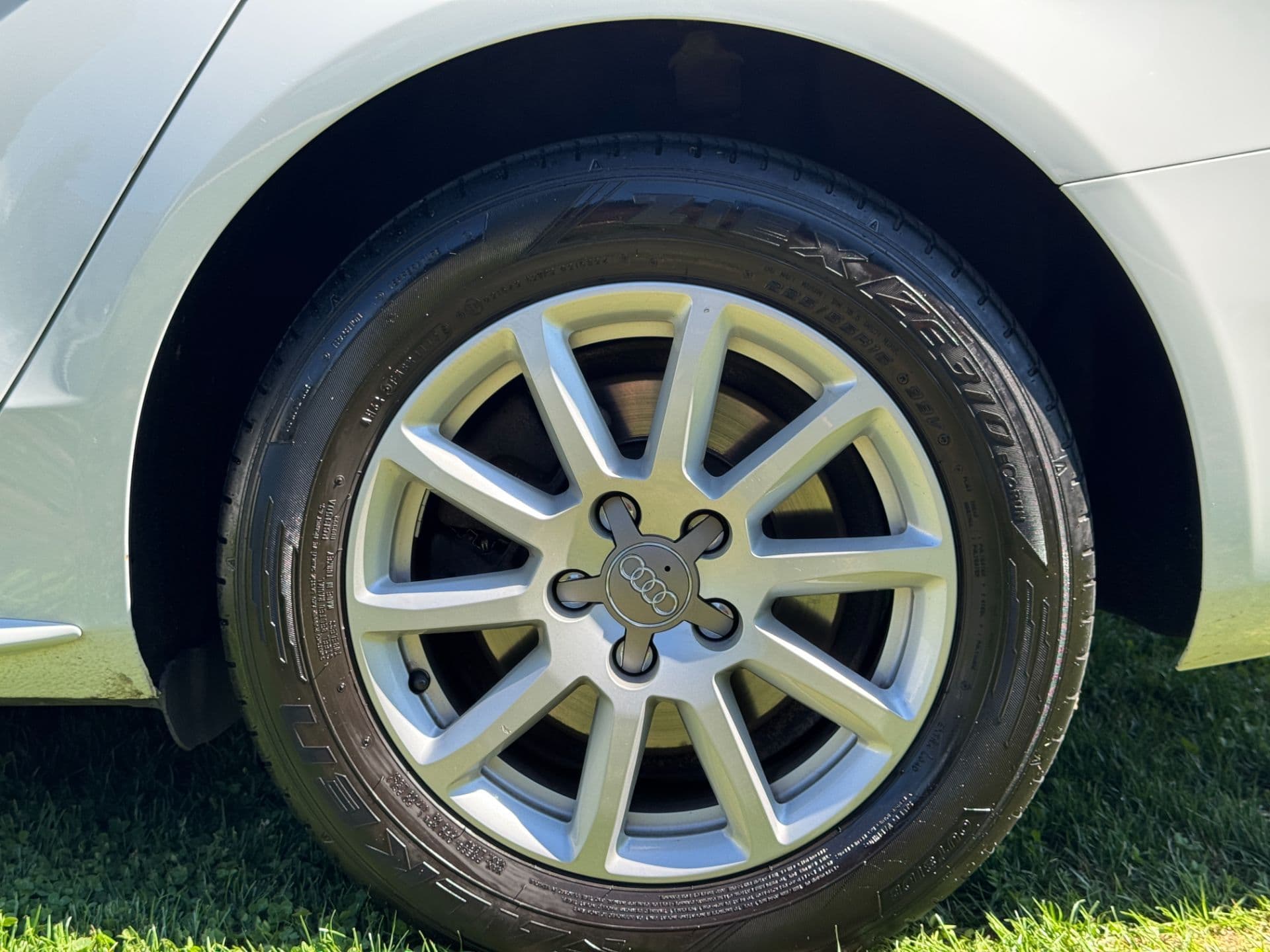 Audi A4 2,0 TDI DPF Limousine - Bild 44