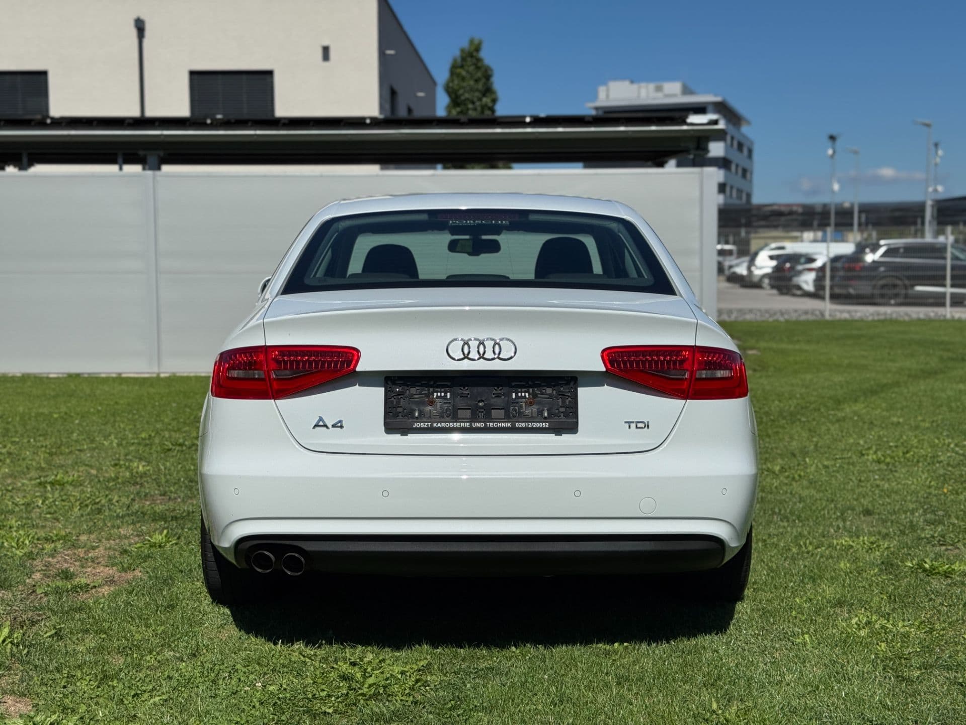 Audi A4 2,0 TDI DPF Limousine - Bild 8