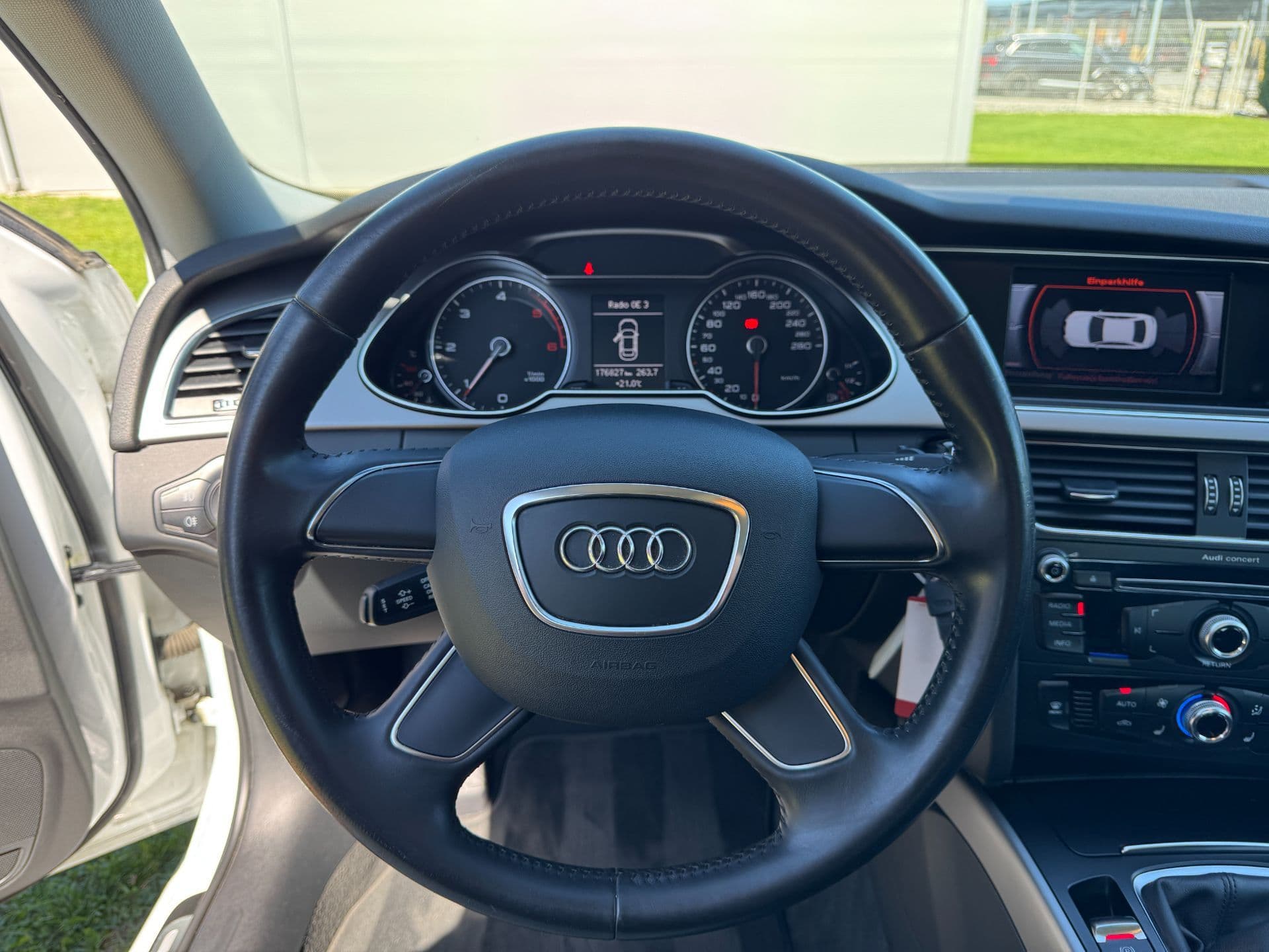 Audi A4 2,0 TDI DPF Limousine - Bild 17