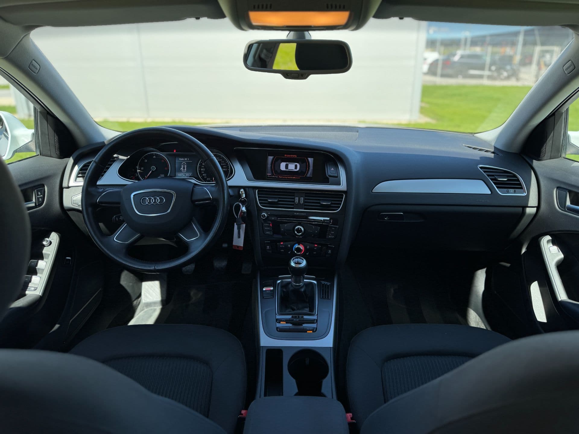 Audi A4 2,0 TDI DPF Limousine - Bild 15