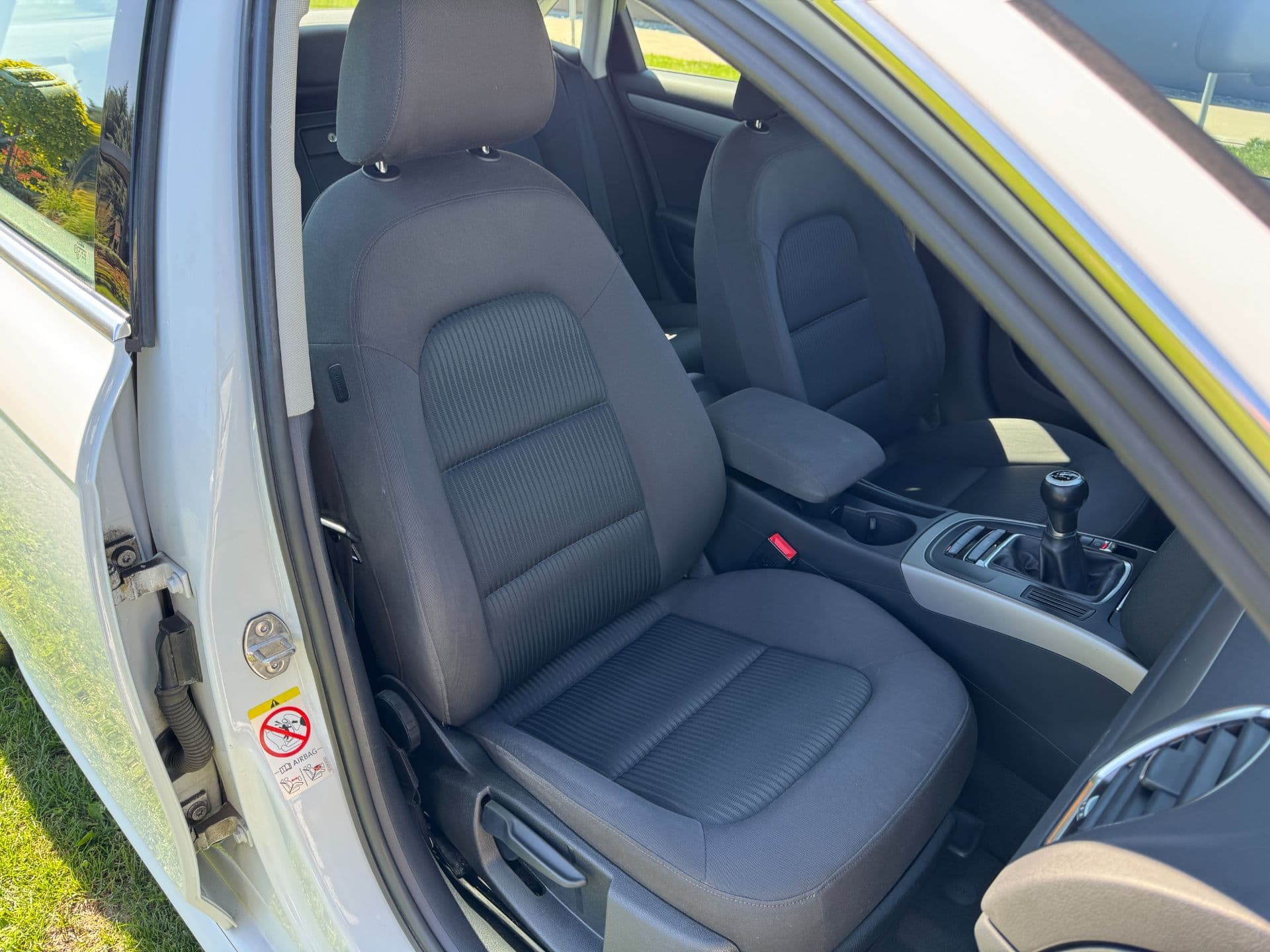 Audi A4 2,0 TDI DPF Limousine - Bild 41