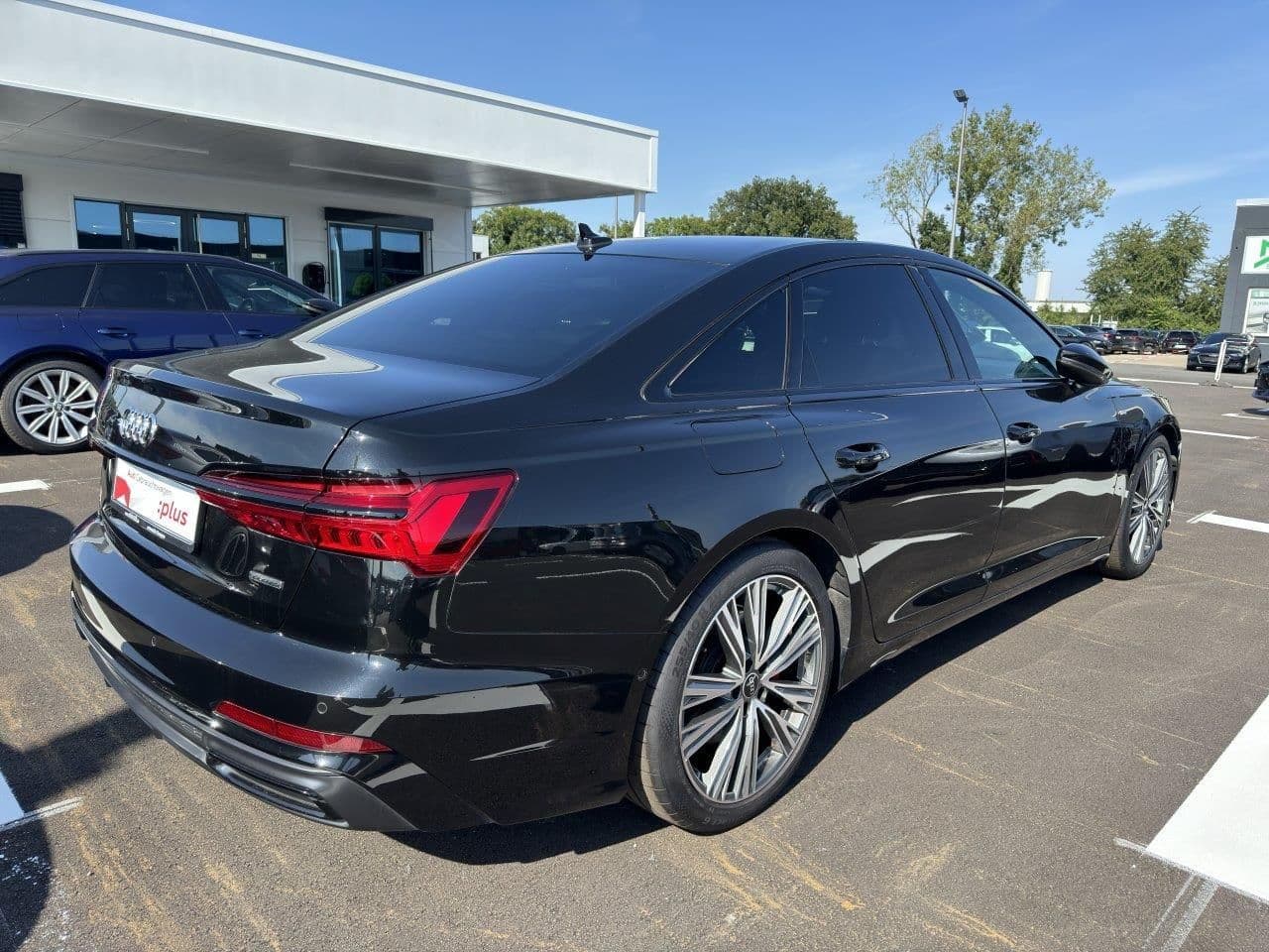 Audi A6 55 TFSI e PHEV quattro S-Tronic Sport - Bild 3