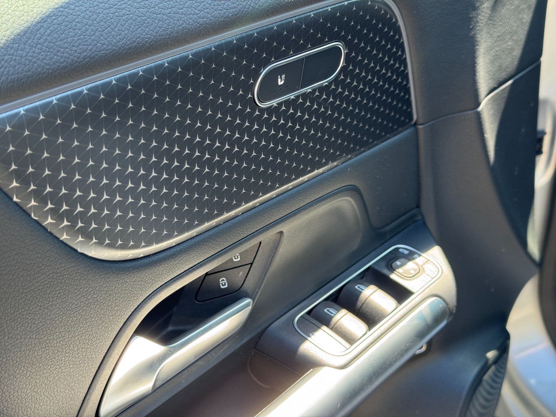 Mercedes-Benz GLA 200 Progressuve Aut. - Bild 18