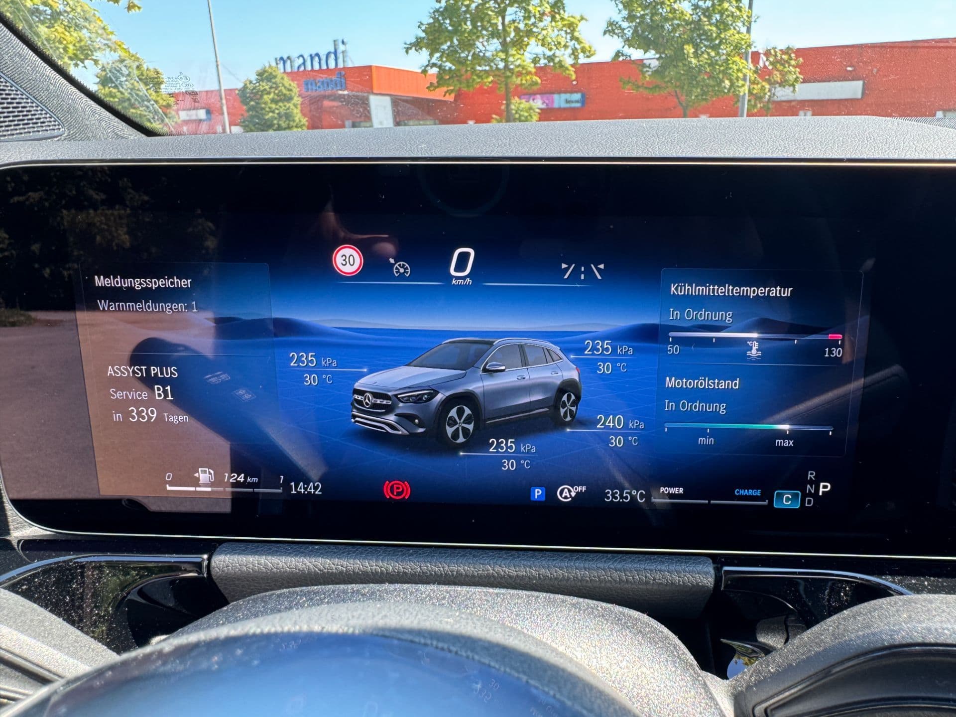 Mercedes-Benz GLA 200 Progressuve Aut. - Bild 34