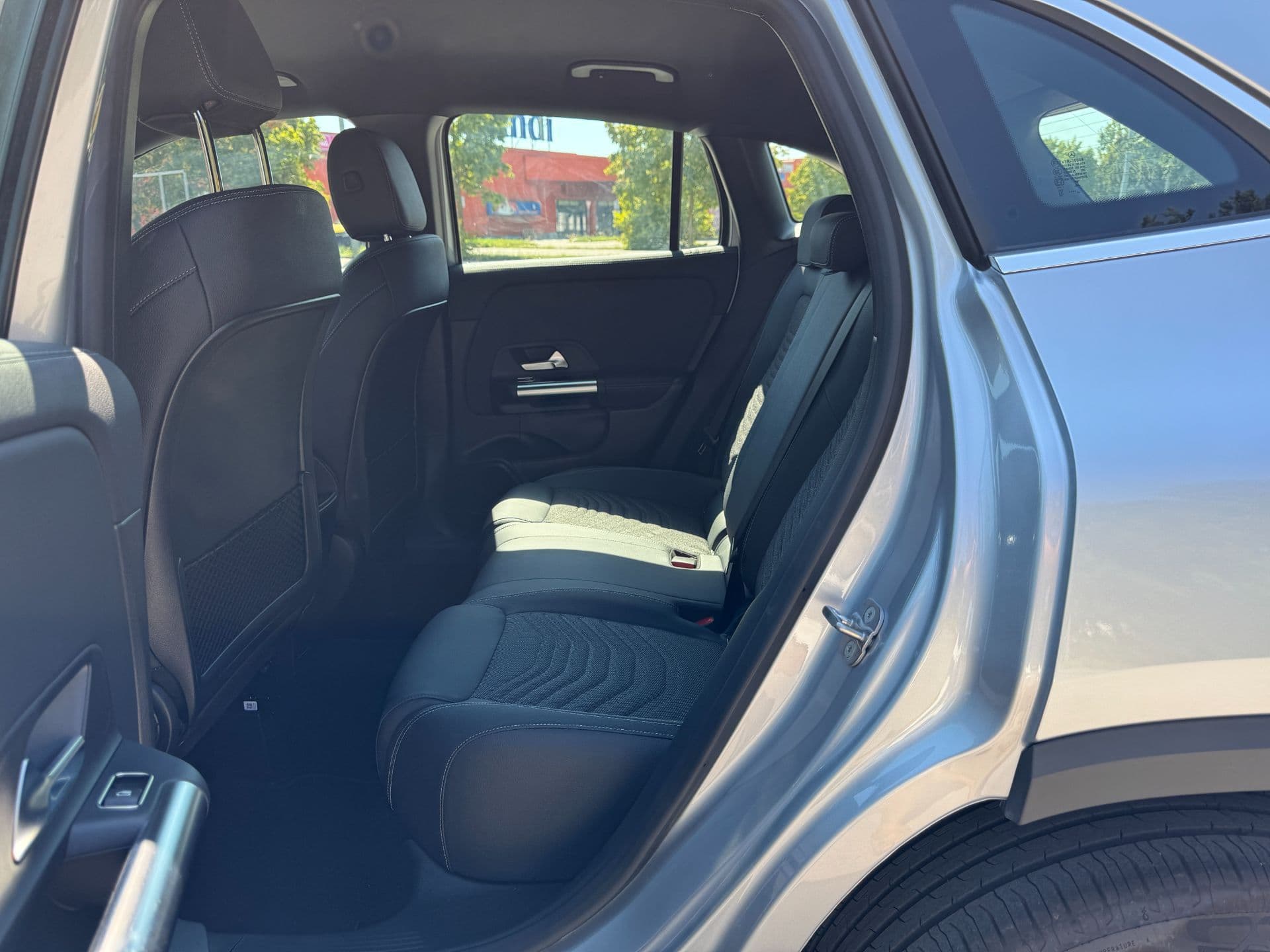 Mercedes-Benz GLA 200 Progressuve Aut. - Bild 38