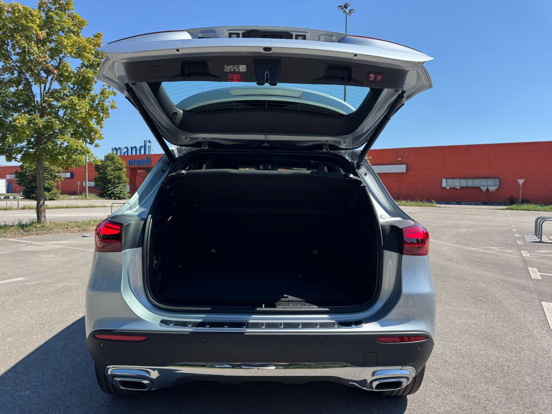 Mercedes-Benz GLA 200 Progressuve Aut. - Bild 41