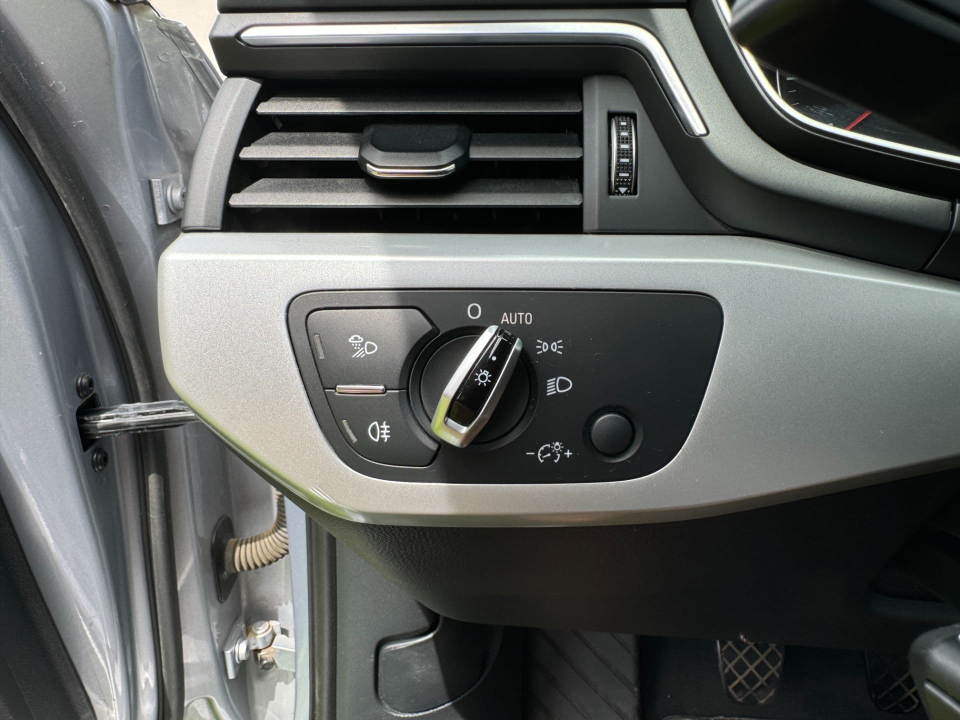 Audi A4 1,4 TFSI Limousine - Bild 23