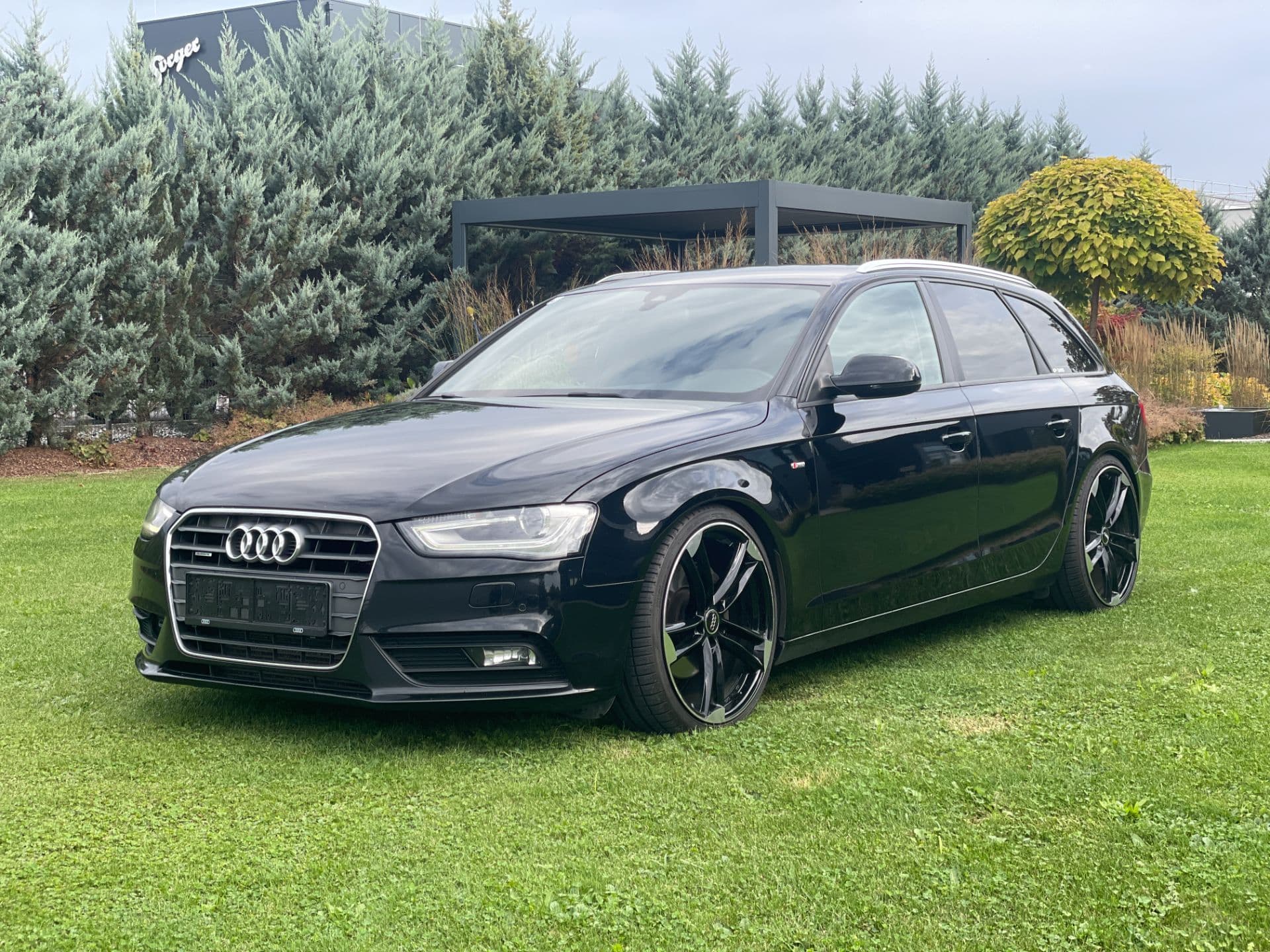 Audi A4 Avant 2,0 TFSI quattro - Bild 2