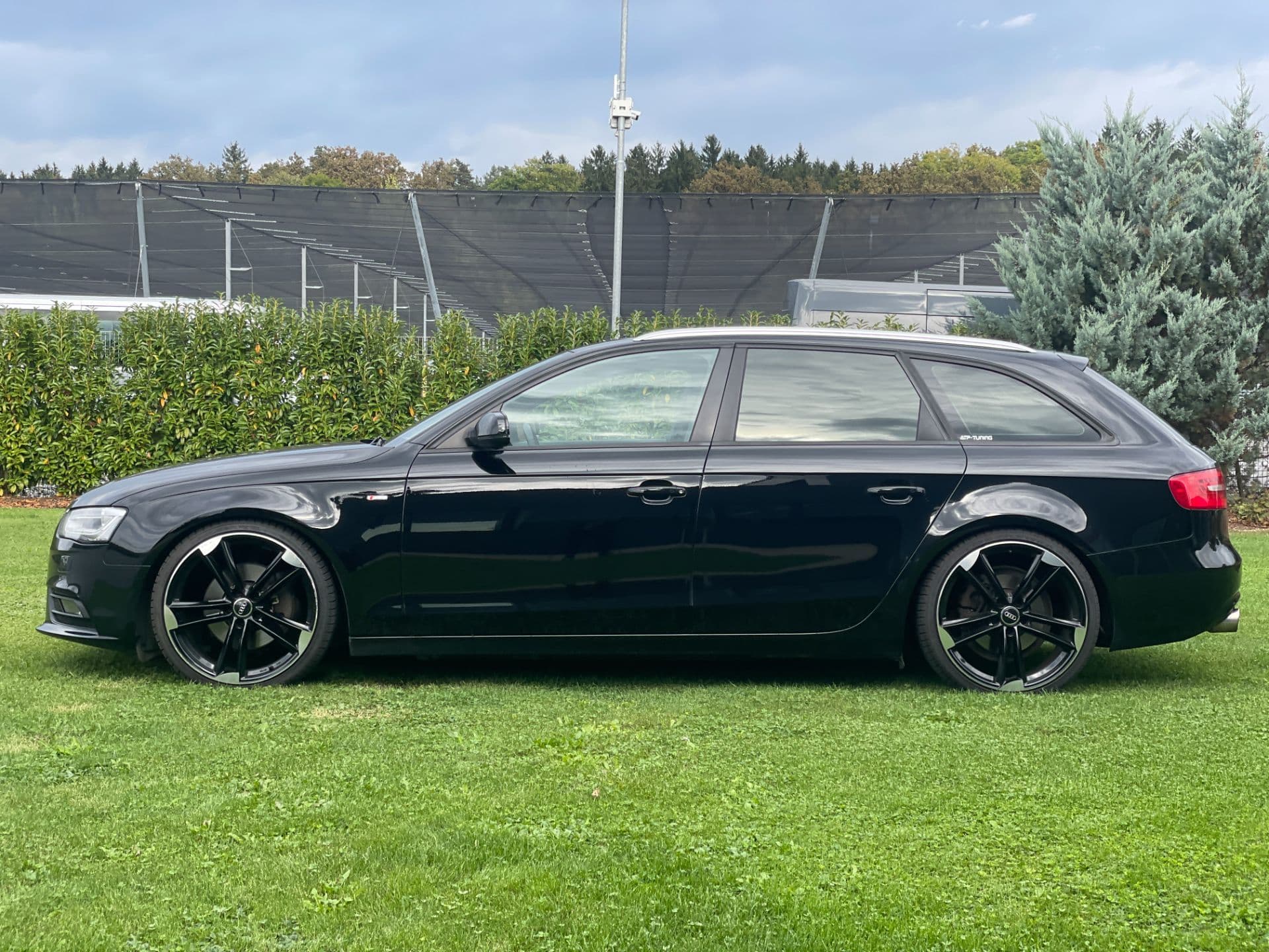Audi A4 Avant 2,0 TFSI quattro - Bild 4