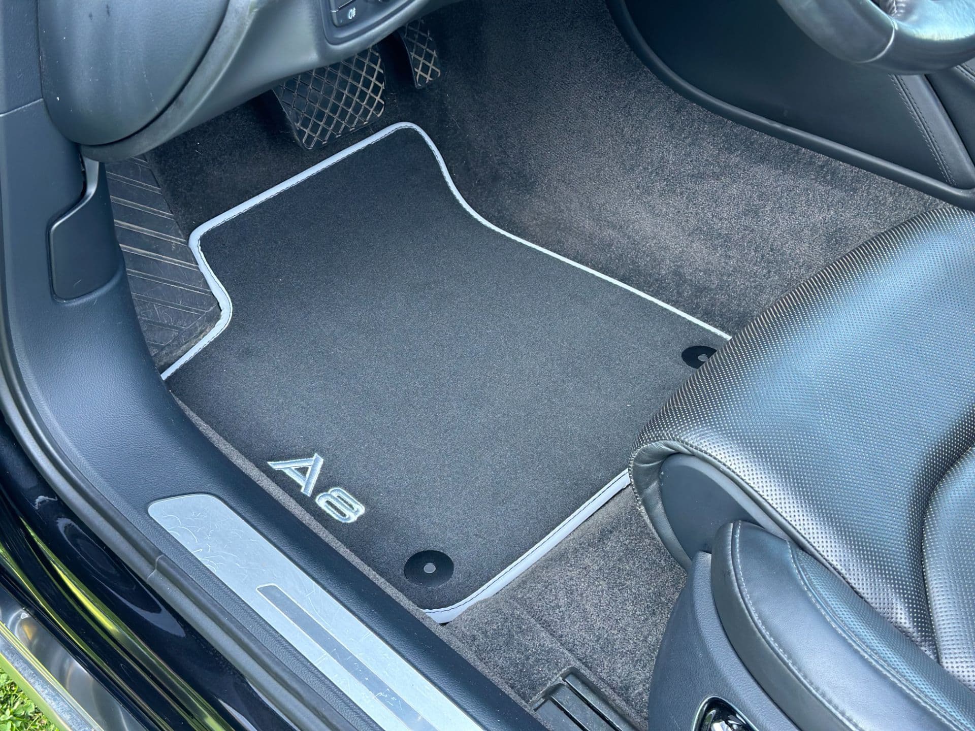 Audi A8 4,2 TDI lang quattro Tiptronic - Bild 20