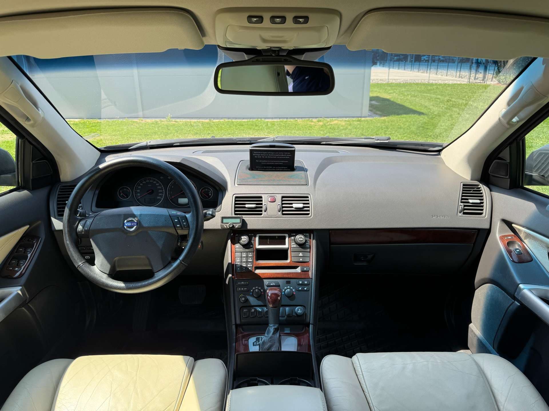 Volvo XC90 4,4 V8 Geartronic Executive AWD |*1.BESITZ* VOLL* - Bild 19