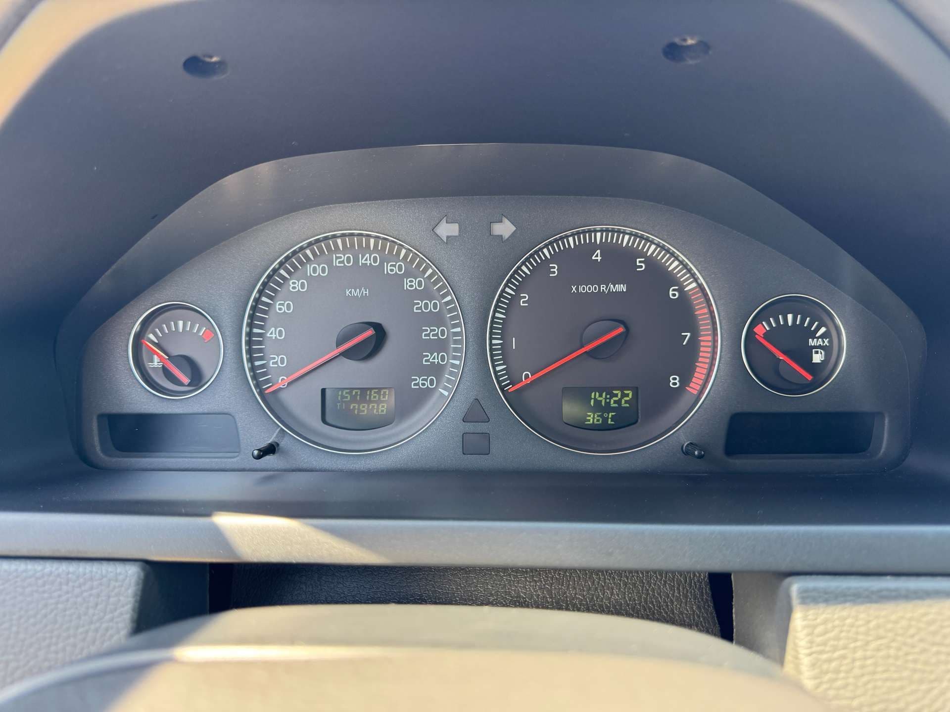 Volvo XC90 4,4 V8 Geartronic Executive AWD |*1.BESITZ* VOLL* - Bild 23