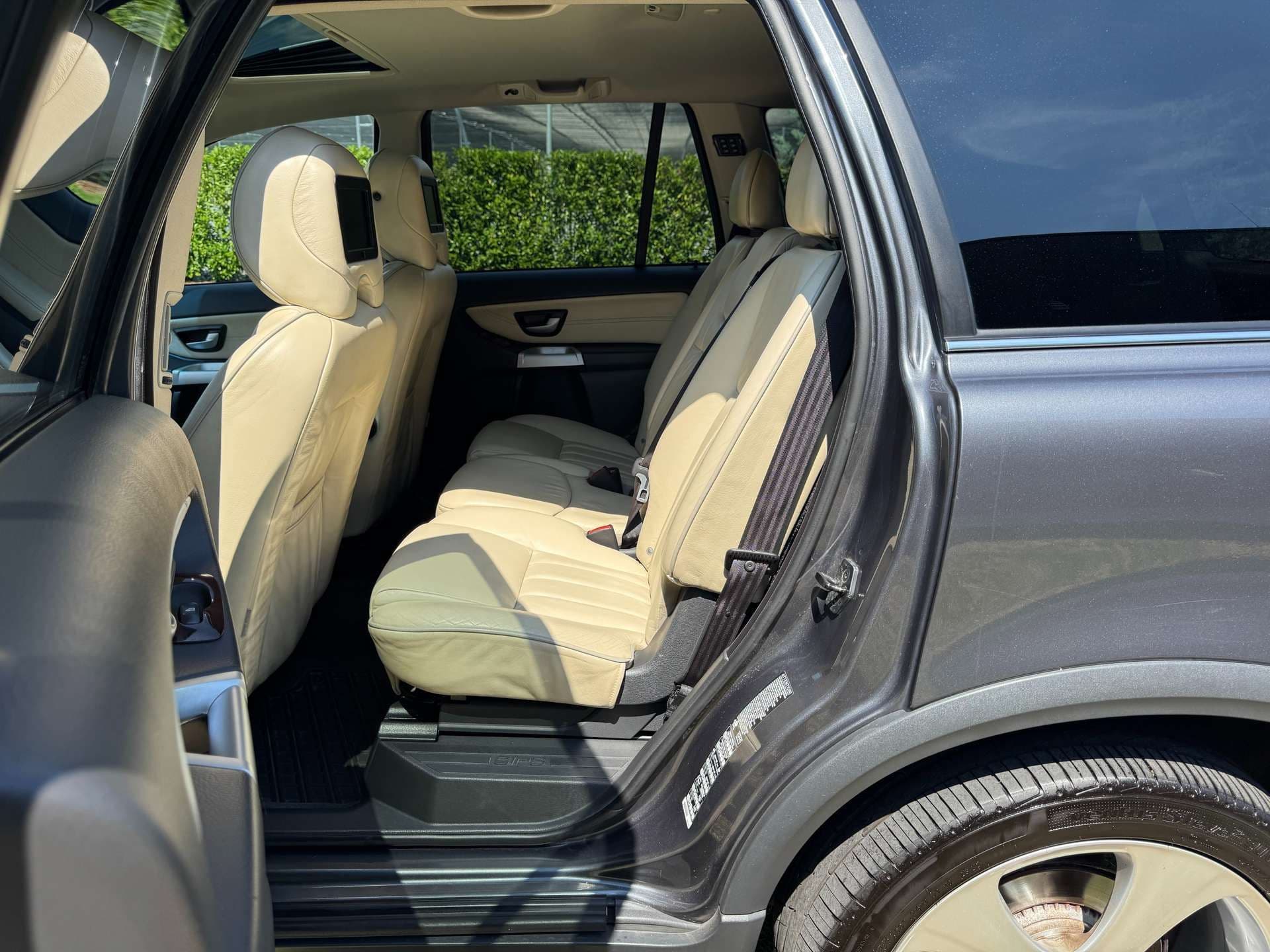 Volvo XC90 4,4 V8 Geartronic Executive AWD |*1.BESITZ* VOLL* - Bild 31