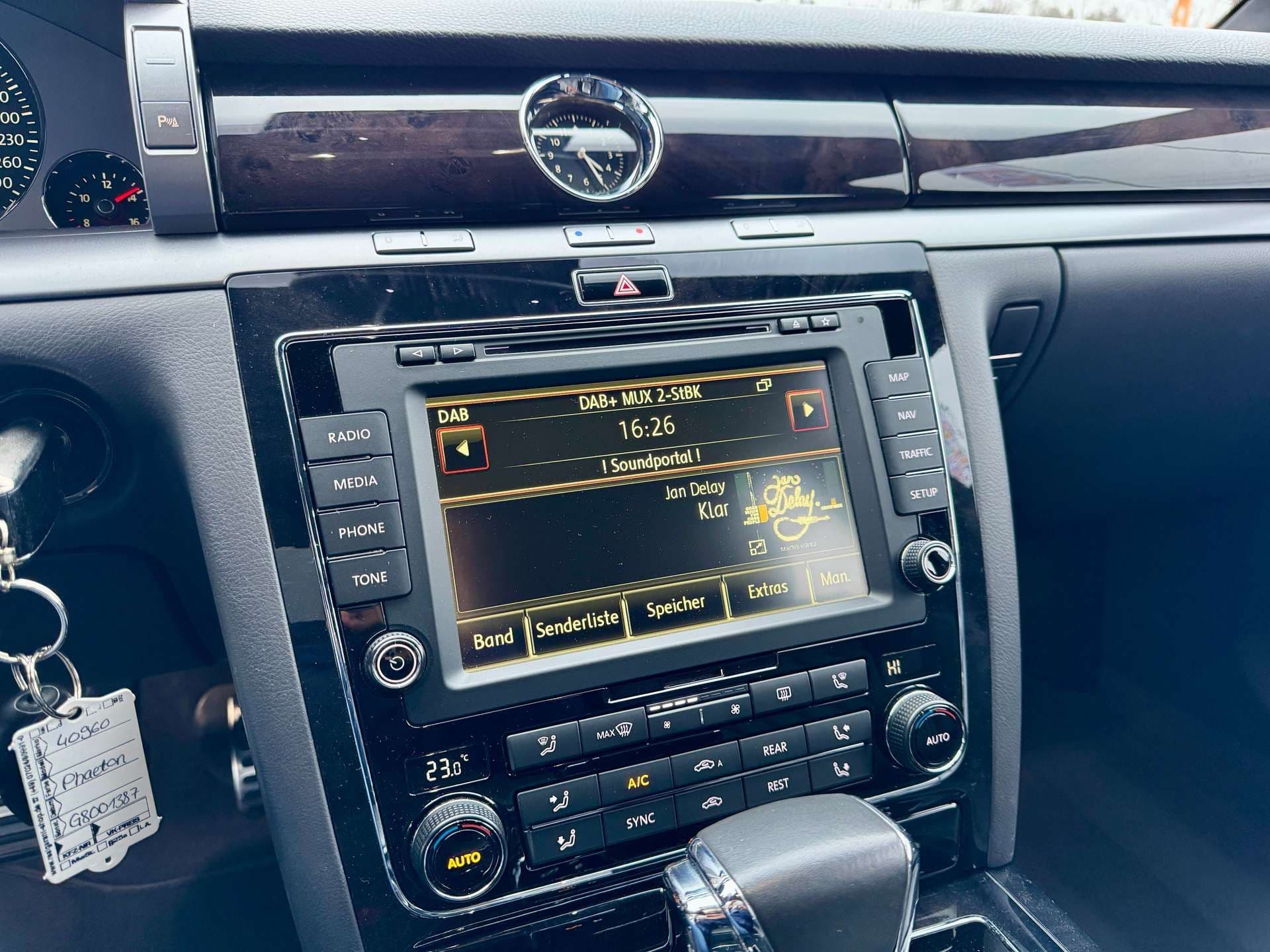 Volkswagen Phaeton 4,2 V8 5-Sitzer 4Motion | *** VERKAUFT *** - Bild 25