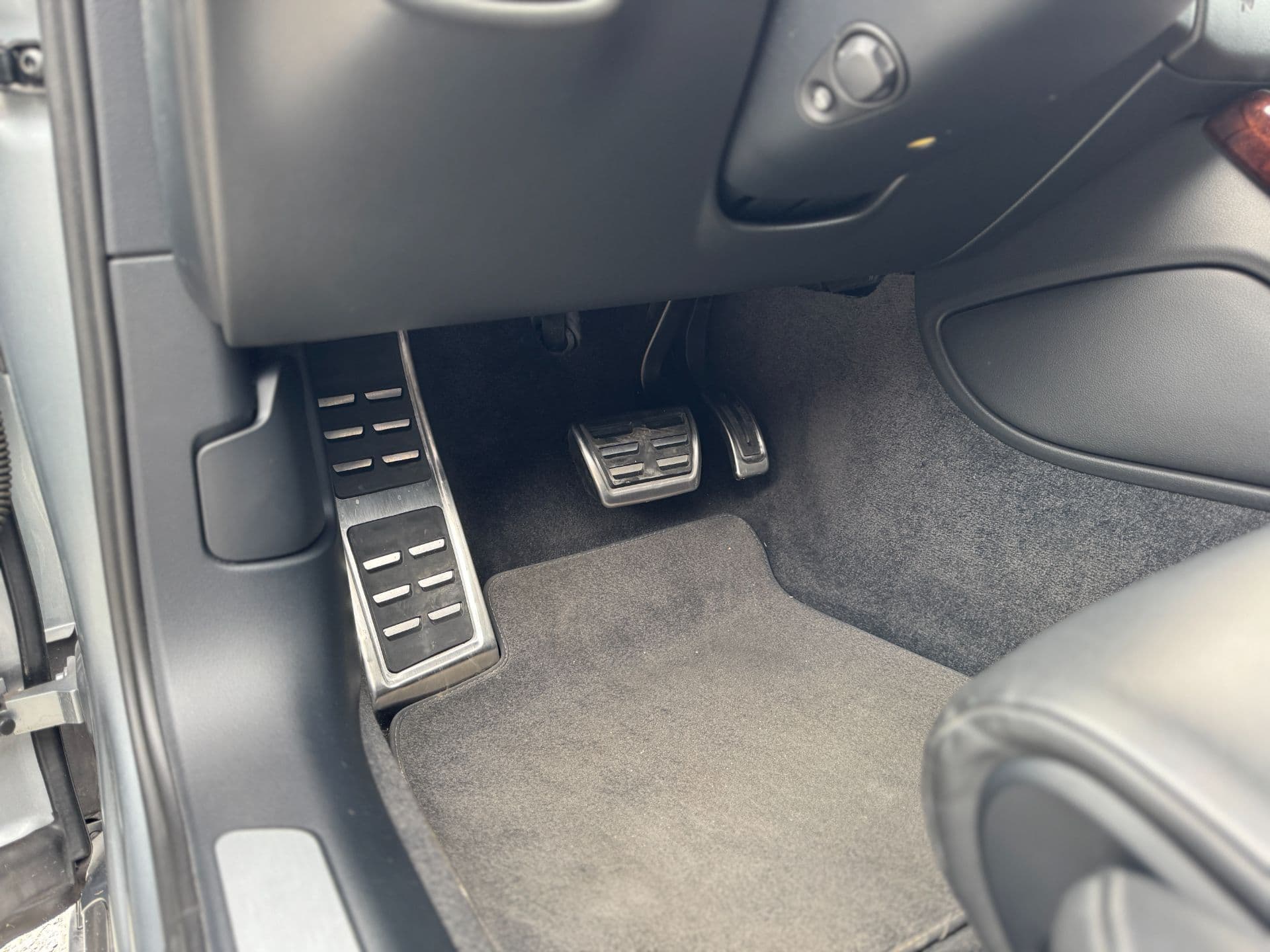 Audi A8 4,2 FSI V8 quattro Tiptronic - Bild 15