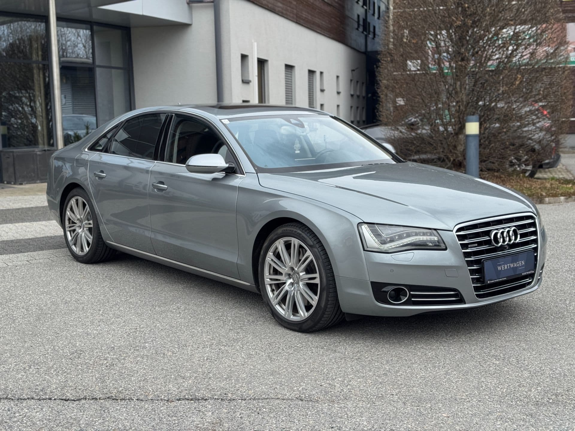 Audi A8 4,2 FSI V8 quattro Tiptronic - Bild 9