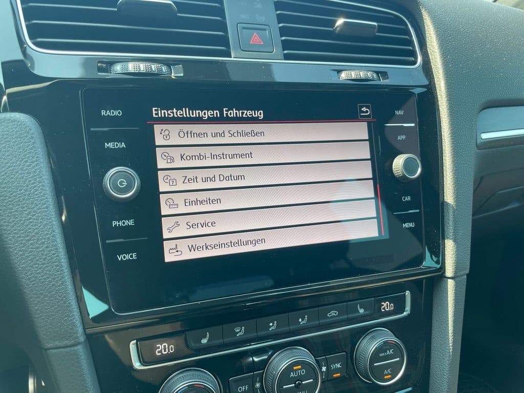 Volkswagen Golf GTI Performance 2,0 TSI DSG - Bild 37