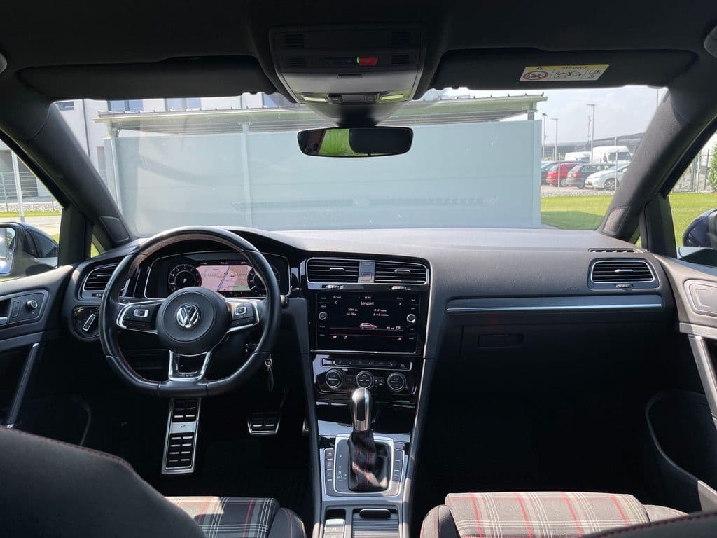 Volkswagen Golf GTI Performance 2,0 TSI DSG - Bild 18