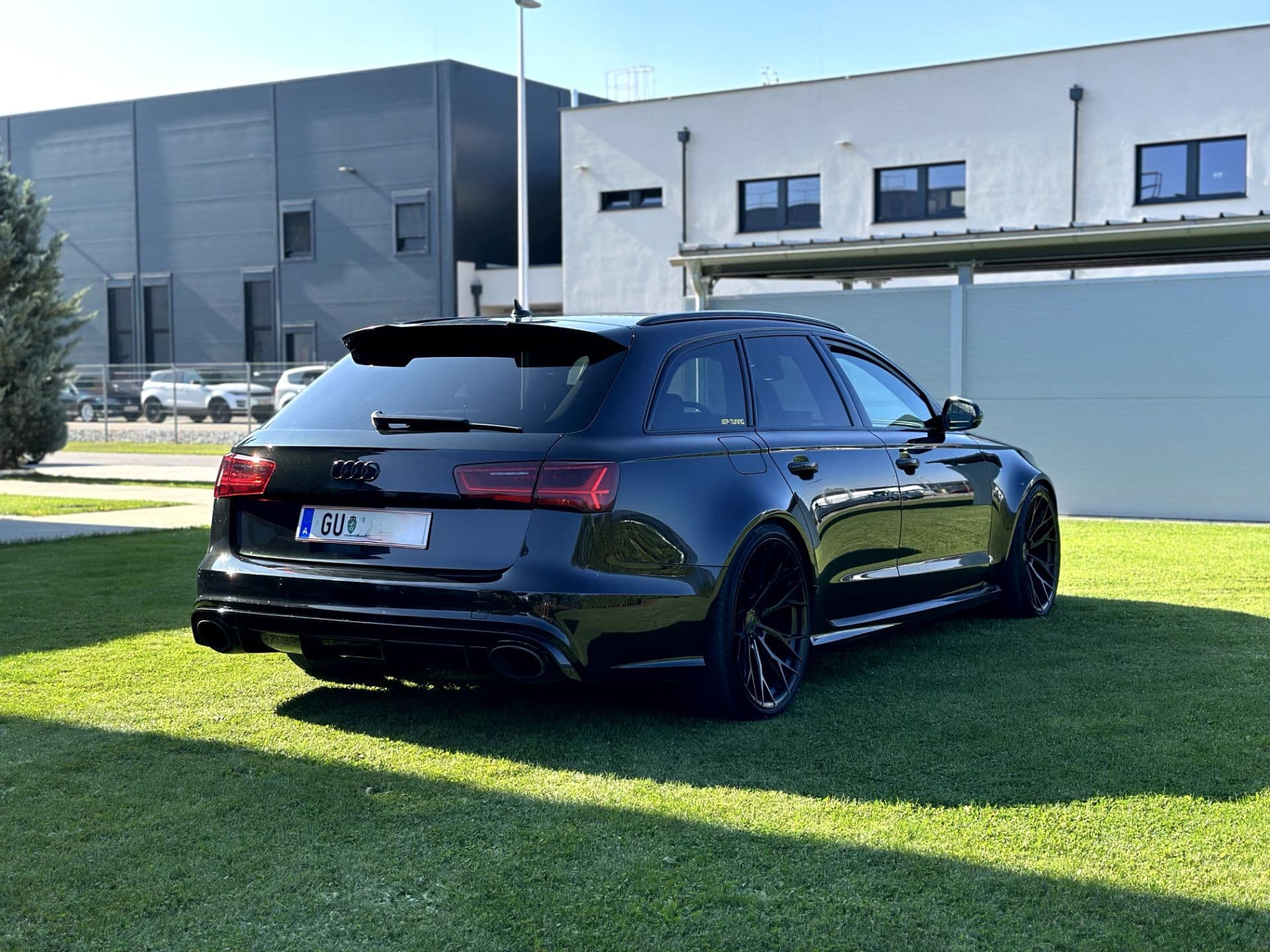 Audi RS6 A6  Avant 4,0 TFSI quattro Aut. - Bild 6